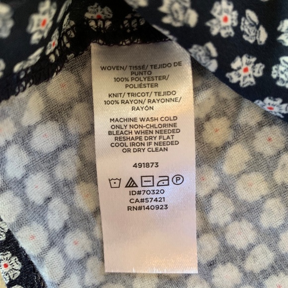 LOFT Floral Print Sleeveless Top XS NWOT - Picture 4 of 6